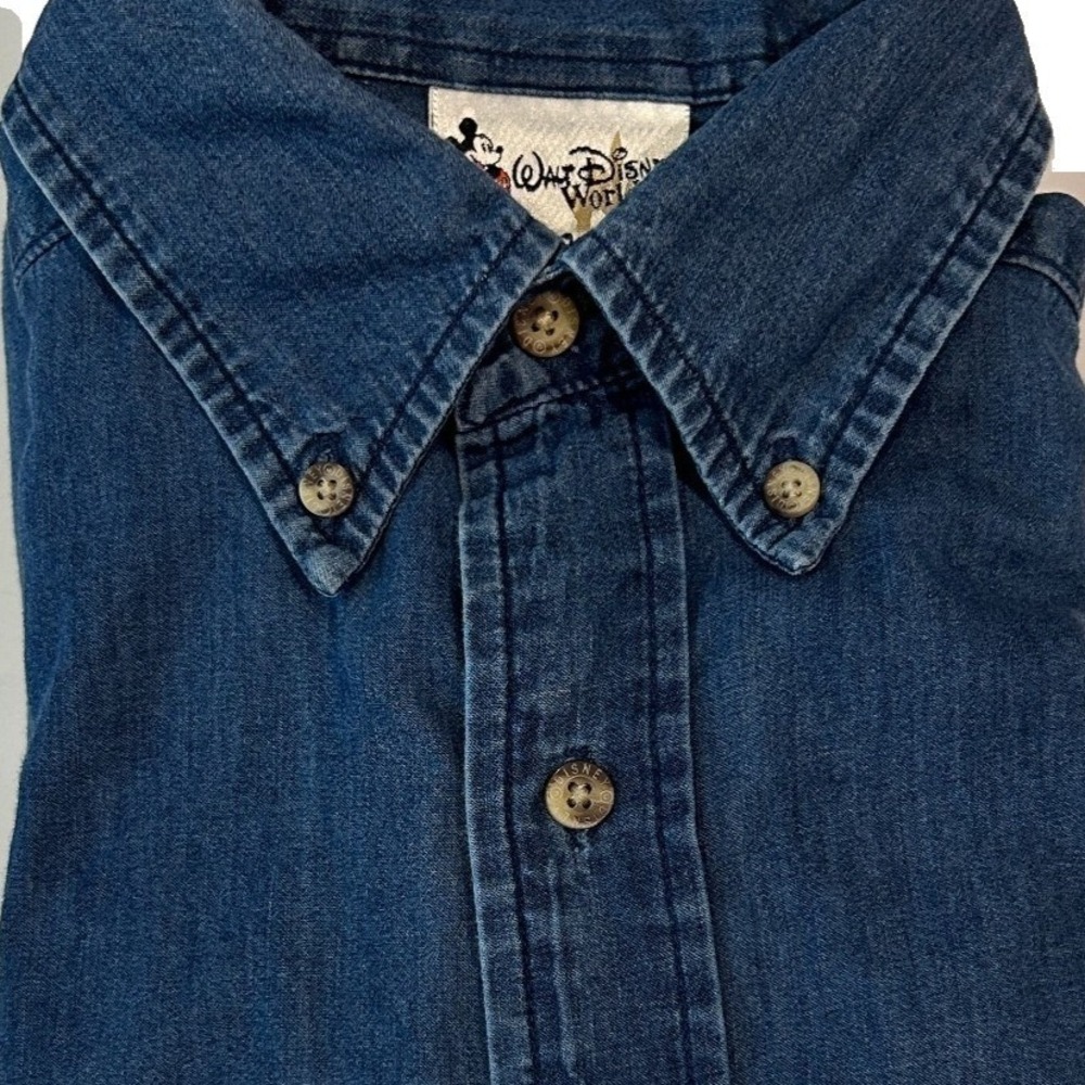 Walt Disney World Denim Shirt Small Mens Blue Mickey Mouse 1971 Crest Vintage